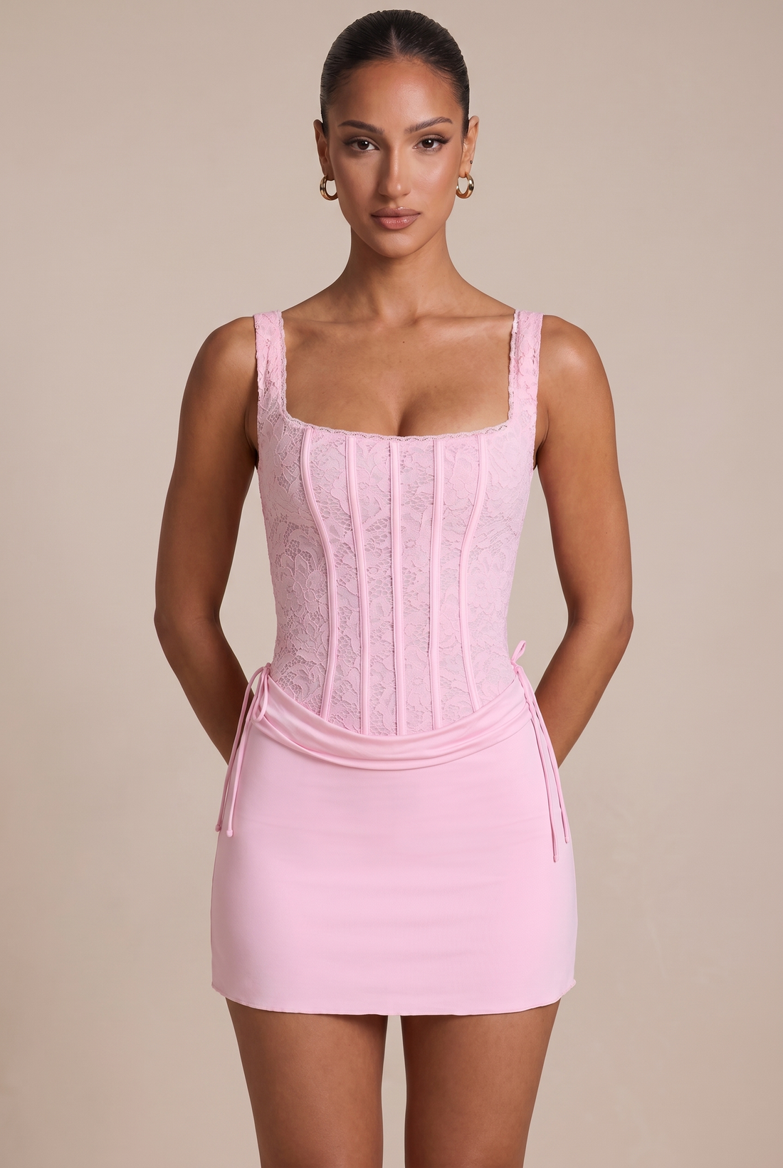 Robe Courte Aralyn - Rose Floral
